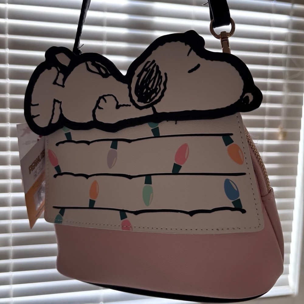 Snoopy purse